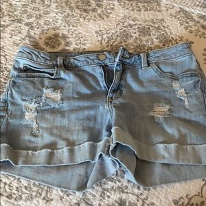 Distressed shorts